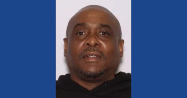 U.S. Marshals searching for wanted fugitive in Ohio