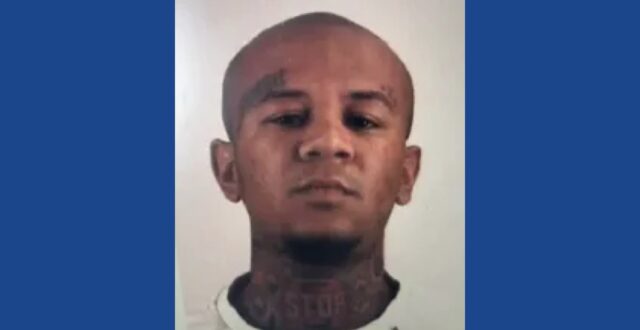 U.S. Marshals searching for wanted fugitive in Texas