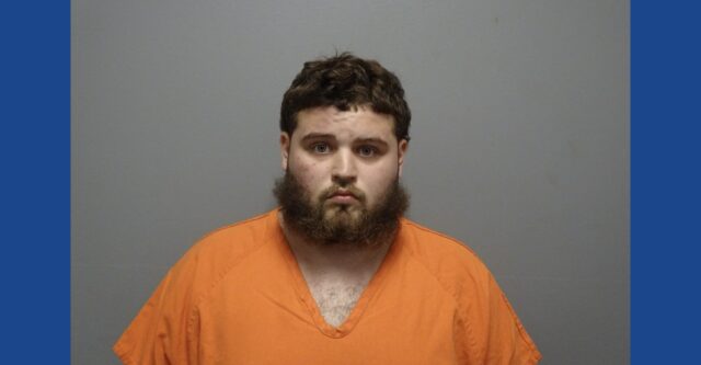 Police searching for wanted fugitive in Ohio