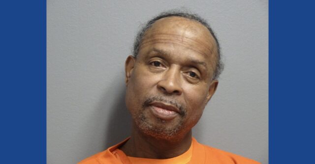 Police searching for wanted fugitive in Ohio