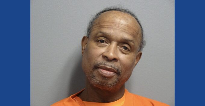 Police searching for wanted fugitive in Ohio