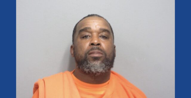Police searching for wanted fugitive in Ohio