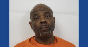 Police searching for wanted fugitive in Ohio
