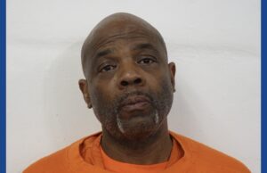 Police searching for wanted fugitive in Ohio