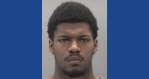 Police searching for wanted fugitive in Ohio