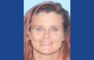 Police searching for wanted fugitive in Tennessee