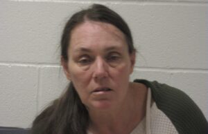 Police searching for wanted fugitive in Ohio