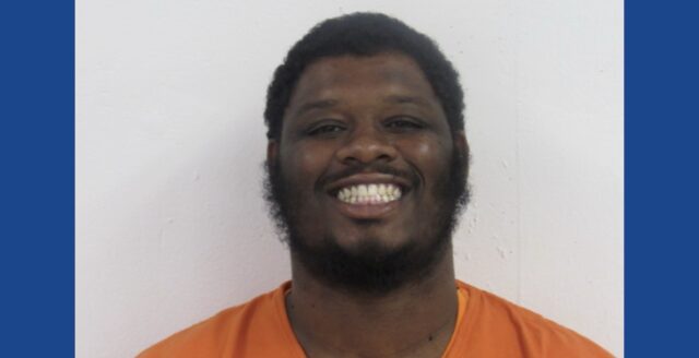 Police searching for wanted fugitive in Ohio
