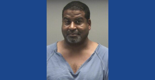 Police searching for wanted fugitive in Ohio