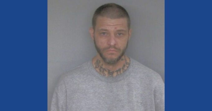 One person arrested following standoff with knife in Ohio