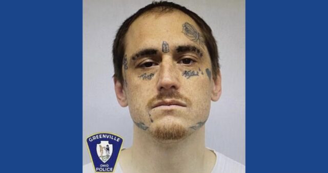 Police searching for wanted suspect in Ohio