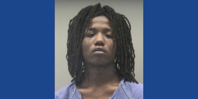 Police searching for wanted fugitive in Ohio