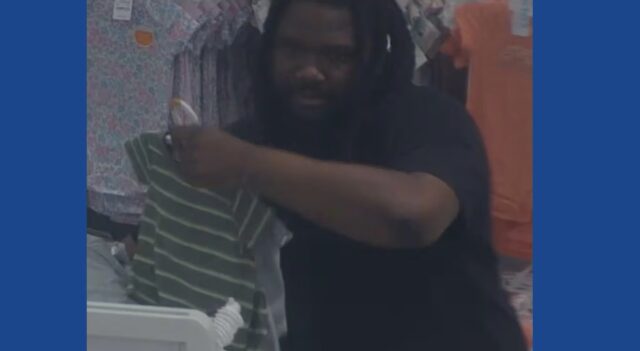 Police searching for wanted theft suspect in Ohio