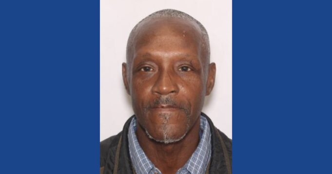 Police searching for wanted fugitive in Ohio