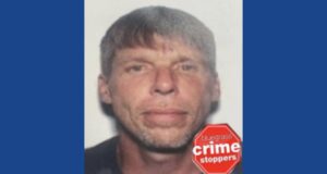 Police searching for wanted fugitive in Kentucky