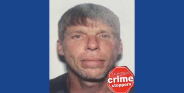 Police searching for wanted fugitive in Kentucky