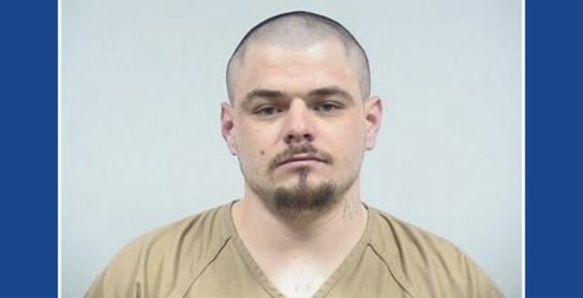 Police searching for wanted fugitive in Indiana