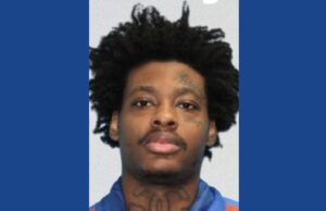 Police searching for wanted fugitive in Tennessee