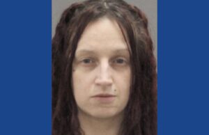 Police searching for wanted fugitive in Illinois