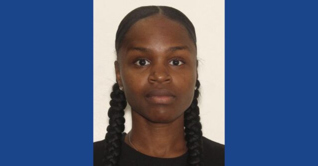 Police searching for wanted fugitive in Kentucky