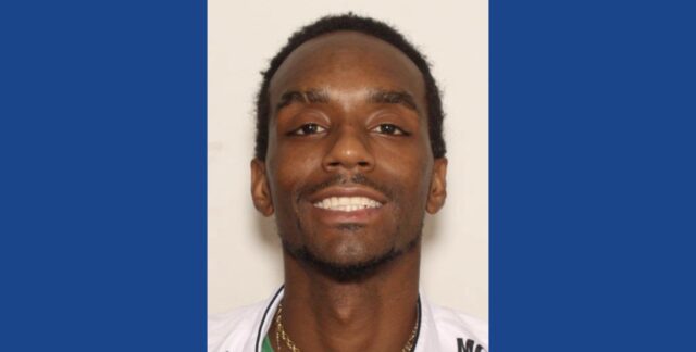 Police searching for wanted fugitive in Ohio