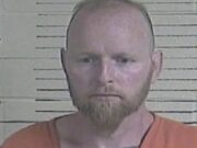 Police searching for escaped inmate in Kentucky