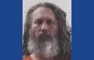 Police searching for wanted fugitive in Georgia