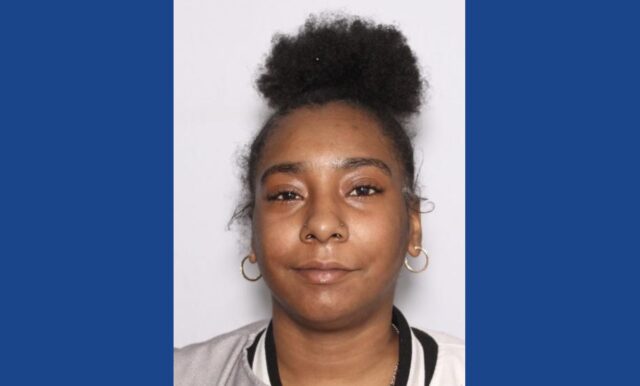 Police searching for wanted fugitive in Ohio