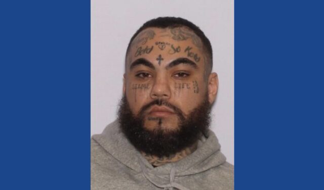 Police searching for wanted fugitive in Ohio