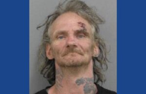 Police searching for wanted fugitive in Illinois