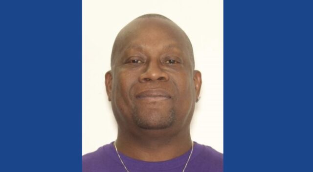 Police searching for wanted fugitive in Ohio