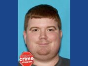 Police searching for wanted fugitive in Kentucky