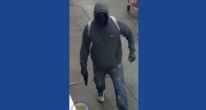 Police searching for wanted shooting, robbery suspect in Ohio