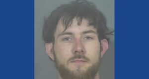 Police searching for wanted fugitive in Indiana