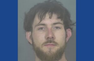 Police searching for wanted fugitive in Indiana