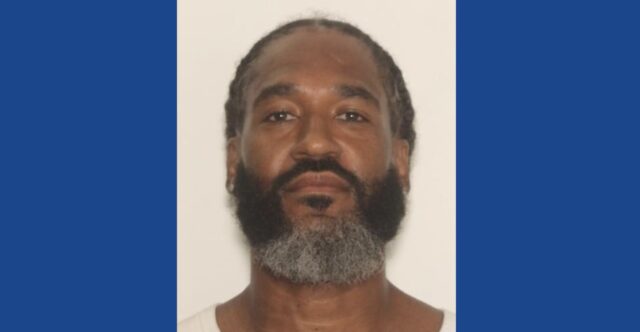 Police searching for wanted fugitive in Ohio