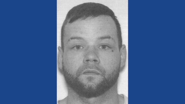 Police searching for wanted fugitive in Georgia