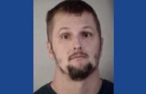 One person arrested after pulling gun on newspaper carrier in Florida