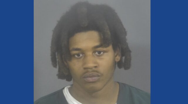 Police searching for wanted fugitive in Indiana