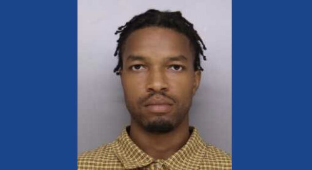 Police searching for wanted fugitive in Ohio