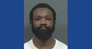 Police searching for wanted fugitive in Florida