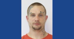 Police searching for wanted fugitive in Ohio