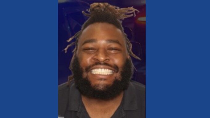 Police searching for wanted fugitive in Ohio