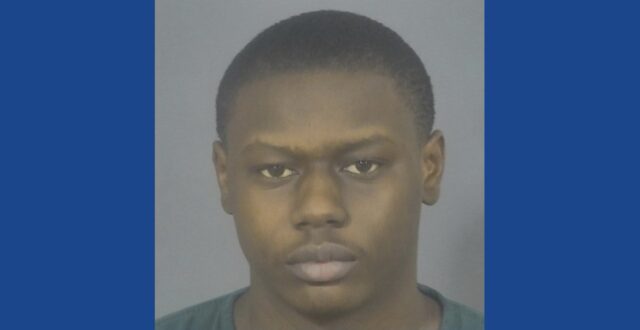 Police searching for wanted fugitive in Indiana