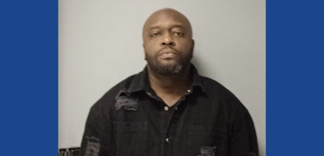 Police searching for convicted drug offender in Ohio