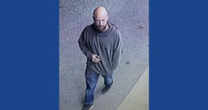 Police attempting to identify robbery suspect in Kentucky