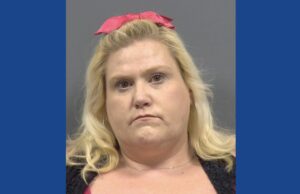 Police searching for wanted fugitive in Florida