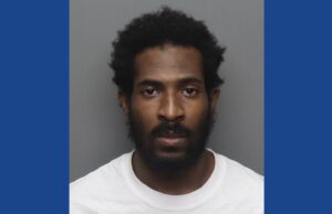 Police searching for wanted fugitive in Tennessee