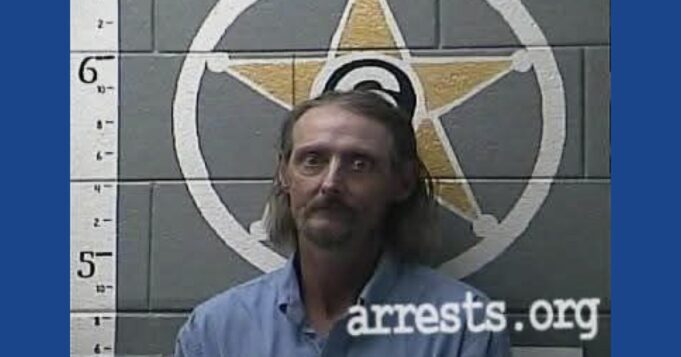 Police searching for wanted “armed and dangerous” person in Kentucky