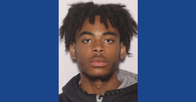 Police searching for missing 17-year-old in Ohio